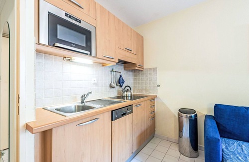 Cote d'Azur- French Riviera Apartment | Beautiful apartment for 4 people with pool, A/C, WIFI, TV, balcony and parking
