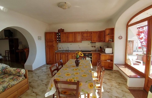 Fiaiano Apartment | Beautiful apartment for 9 guests with A/C, WIFI, TV, terrace and parking