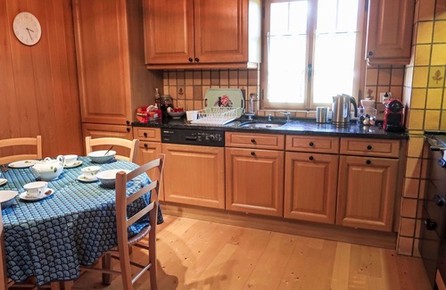Ormont-Dessus Apartment | Beautiful apartment for 8 people with WIFI, TV, balcony, panoramic view and parking