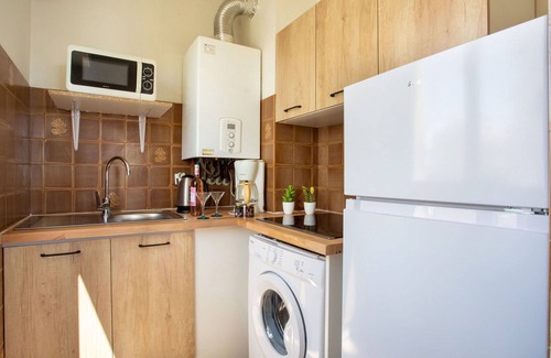 Nice Apartment | Beautiful apartment for 4 guests with WIFI, TV, terrace and pets allowed