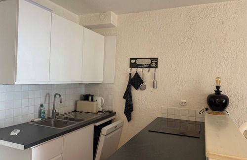 La Croix-Valmer Apartment | Beautiful apartment in Gigaro in a condominium with swimming pool and tennis courts