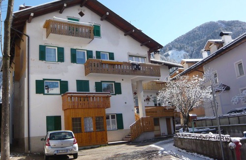 San Giovanni di Fassa Apartment | Beautiful apartment for 8 guests with WIFI, TV and balcony