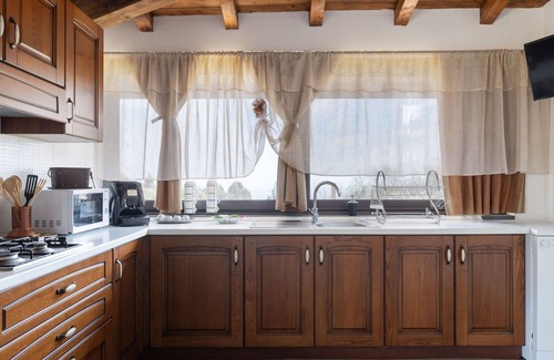 Coste Apartment | Beautiful apartment for 6 guests with A/C, WIFI, TV and pets allowed