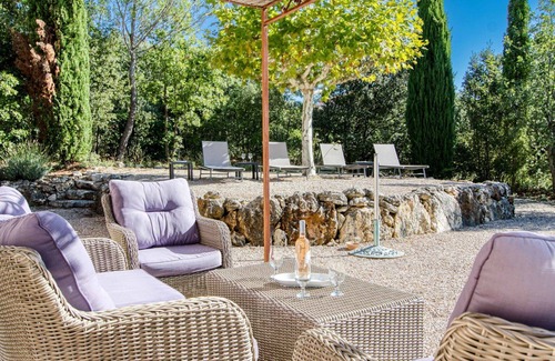 Nans-les-Pins Apartment | Beautiful apartment for 6 people with pool, WIFI, TV, terrace and parking