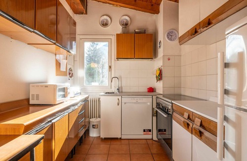Castello Apartment | Beautiful apartment for 6 guests with WIFI, TV, balcony and pets allowed