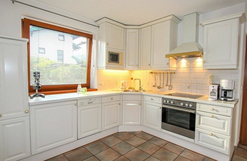 Zirl Apartment | Beautiful apartment for 4 people with WIFI, TV, patio and parking