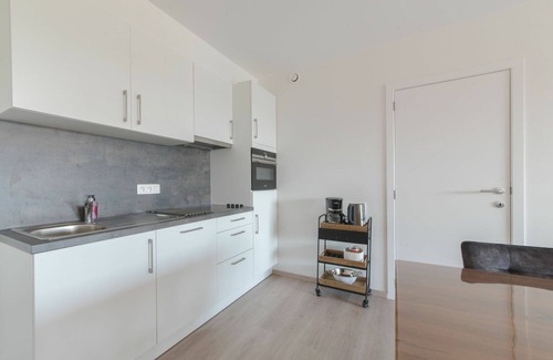 Blankenberge Apartment | Beautiful apartment for 4 guests with WIFI, pool, TV, balcony and parking