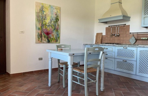Isola d'Asti Apartment | Beautiful apartment for 4 people with WIFI, TV, terrace, panoramic view and parking, close to Asti
