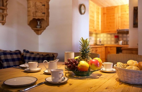 Lenzerheide Apartment | Beautiful apartment for 4 people with TV and balcony