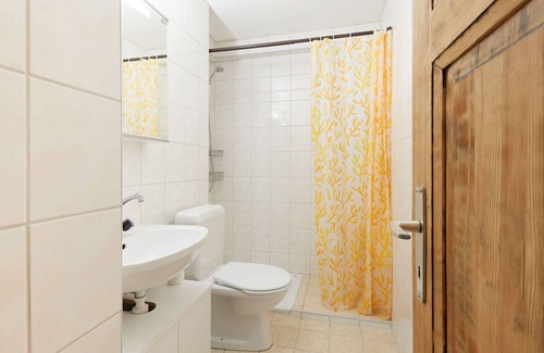 Heremence Apartment | Beautiful apartment for 4 guests with WIFI, TV, balcony, panoramic view and parking