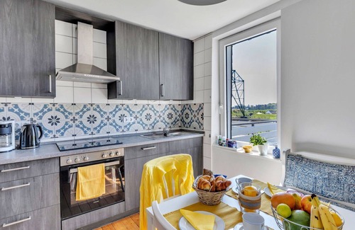 Osten Apartment | Beautiful apartment for 2 guests with WIFI, TV and balcony