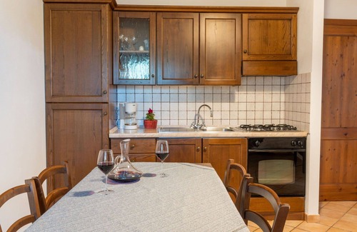 Bolsena Villa | Beautiful apartment in villa for 6 guests with WIFI, pool, TV, terrace, pets allowed and parking
