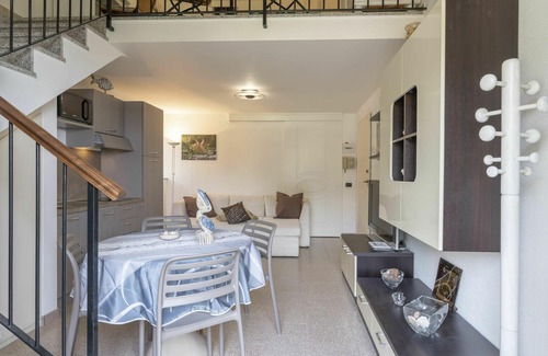 Latte Apartment | Beautiful apartment for 4 guests with pool, WIFI, TV and balcony