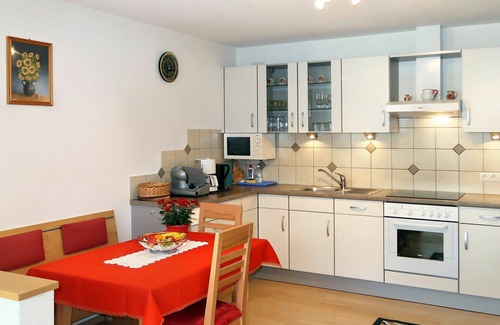 Ravaisch Apartment | Beautiful apartment for 6 people with WIFI, TV and terrace