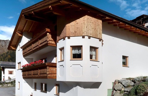 Ravaisch Apartment | Beautiful apartment for 6 people with WIFI, TV and terrace