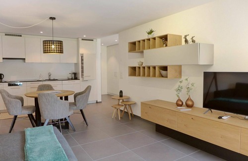 Blausee Apartment | Beautiful apartment for 4 people with WIFI, TV, balcony, panoramic view and parking