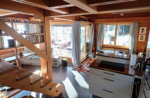 Zweisimmen Apartment | Beautiful apartment for 4 people with WIFI, balcony and pets allowed