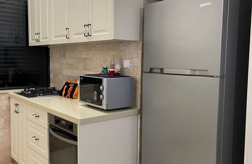 Haifa Apartment | Beautiful apartment close to the Bahai Garden Haifa.
