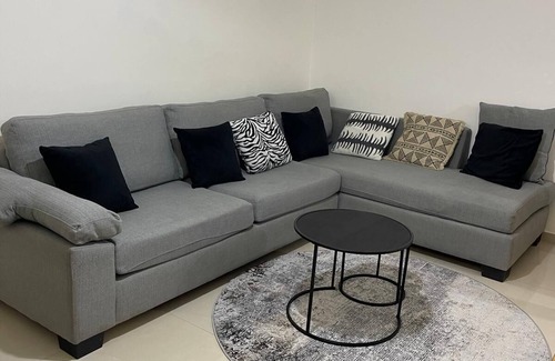 Haifa Apartment | Beautiful apartment close to the Bahai Garden Haifa.