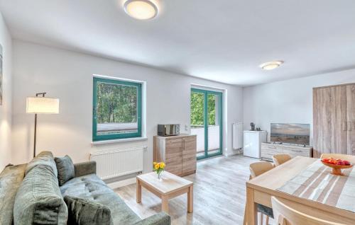 Altenkirchen Apartment | Beautiful Apartment In Altenkirchen With Wifi