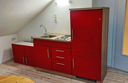 Steinheim Apartment | Beautiful apartment for 2 guests with WIFI, TV and balcony