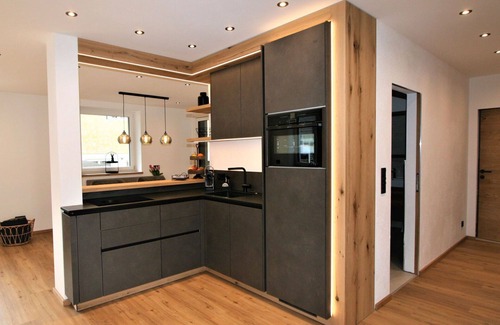 Kramsach Apartment | Beautiful apartment for 6 people with TV, terrace and parking