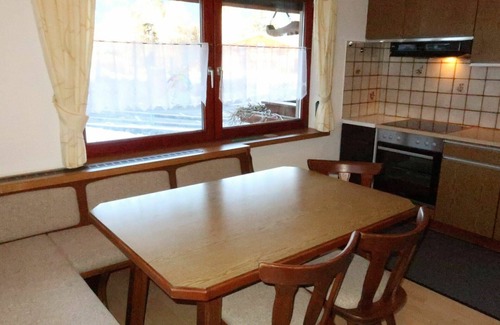 Tobadill Apartment | Beautiful apartment for 7 guests with WIFI, TV, balcony and parking