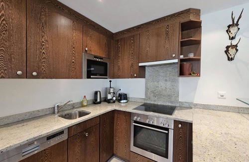Saas-Fee Apartment | Beautiful apartment for 6 guests with WIFI, TV and balcony