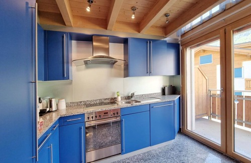 Saas-Fee Apartment | Beautiful apartment for 8 guests with WIFI, TV and balcony