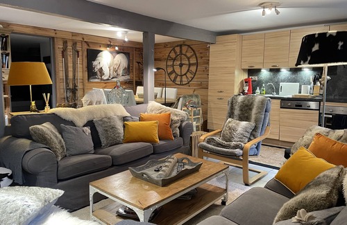 Cauterets Apartment | Beautiful apartment for 8 garden parking Cauterets center
