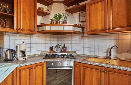 Morosolo Apartment | Beautiful apartment for 4 guests with WIFI, TV and balcony