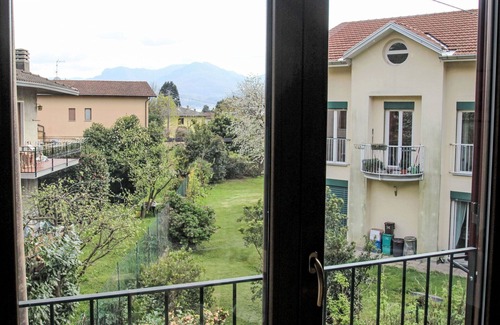 Maccagno Apartment | Beautiful apartment for 2 people with WIFI, TV and balcony