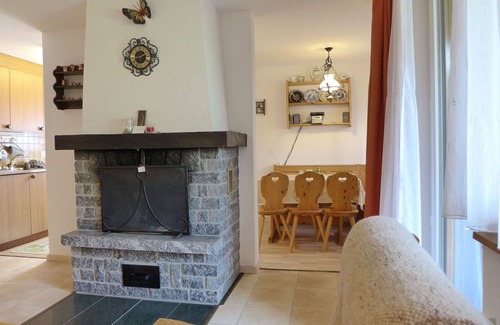 Buerchen Apartment | Beautiful apartment for 4 people with WIFI, TV, balcony, pets allowed, panoramic view and parking