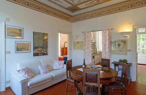 Prela Apartment | Beautiful apartment for 9 people with TV, patio and pets allowed