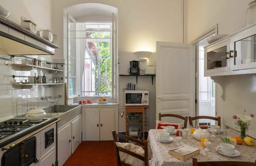 Prela Apartment | Beautiful apartment for 9 people with TV, patio and pets allowed