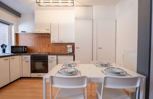 Blankenberge Apartment | Beautiful apartment for 4 guests with WIFI, TV and balcony