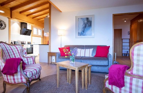 Ependes Apartment | Beautiful apartment for 6 guests with WIFI, TV, terrace and panoramic view