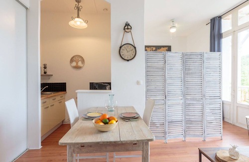 Pontaillac Apartment | Beautiful apartment for 2 people with WIFI, TV, terrace and parking