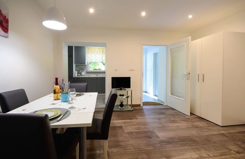 Mihotici Apartment | Beautiful apartment for 2 people with WIFI, A/C, TV and terrace