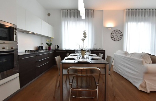 San Vittore Apartment | Beautiful apartment for 6 people with WIFI, A/C, TV, balcony and parking
