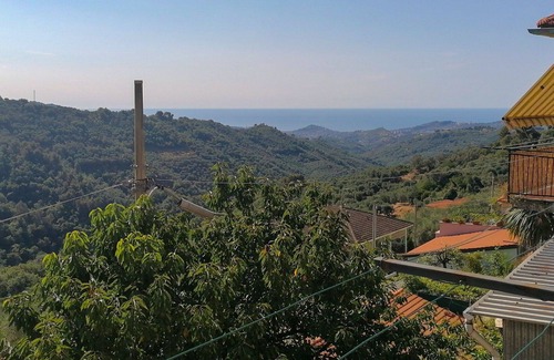 Vasia Apartment | Beautiful apartment for 7 guests with WIFI, TV, terrace, pets allowed and panoramic view