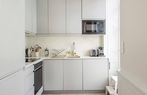 Angouleme Apartment | Beautiful apartment with parking historic center