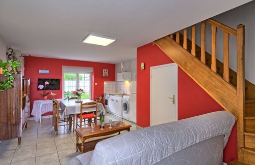 Ille-et-Vilaine Apartment | Beautiful apartment for 4 people with WIFI, TV, terrace and parking