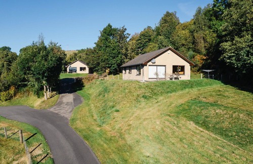 East Lewiston House | Beautiful apartment in villa for 6 guests with WIFI, TV, patio, panoramic view and parking