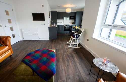 Drumnadrochit Apartment | Beautiful apartment for 4 people with WIFI and parking