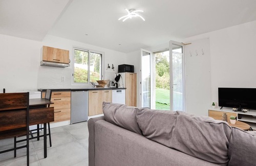 Biot Apartment | Beautiful apartment in Biot with WiFi
