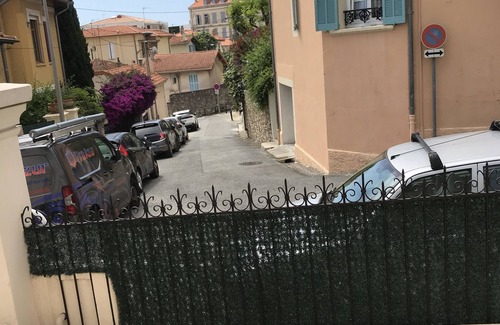 Riou - Petit Juas - Av de Grasse Apartment | Beautiful apartment in Cannes