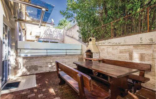 Selce Apartment | Beautiful Apartment In Crikvenica