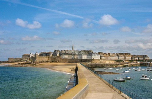 Dinard Apartment | Beautiful apartment in Dinard w/