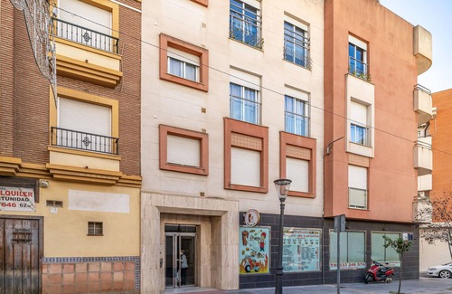 Motril Apartment | Beautiful apartment in Motril with WiFi